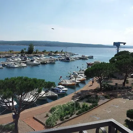 Πανσιόν Vukusic Crikvenica