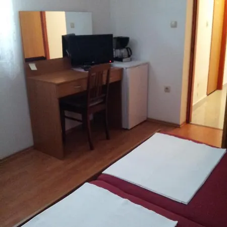 Vukusic 3*